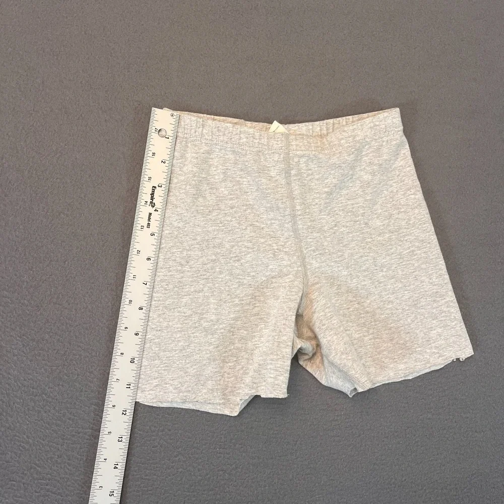 Victoria's Secret Shorts Women's Small Heather Gray Lycra Fitted Shorts Athleisu